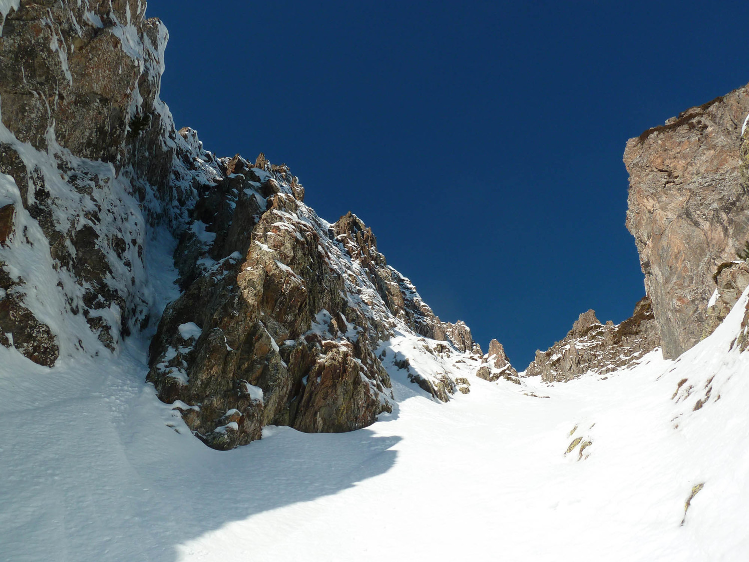 Le couloir terminal et la collet