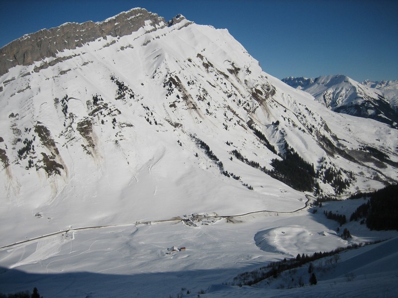 Adroit des Aravis et Aiguille de Borderan