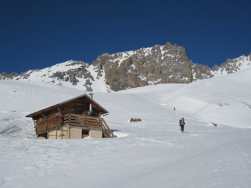 Bergerie de Péas et Crête de Rasis