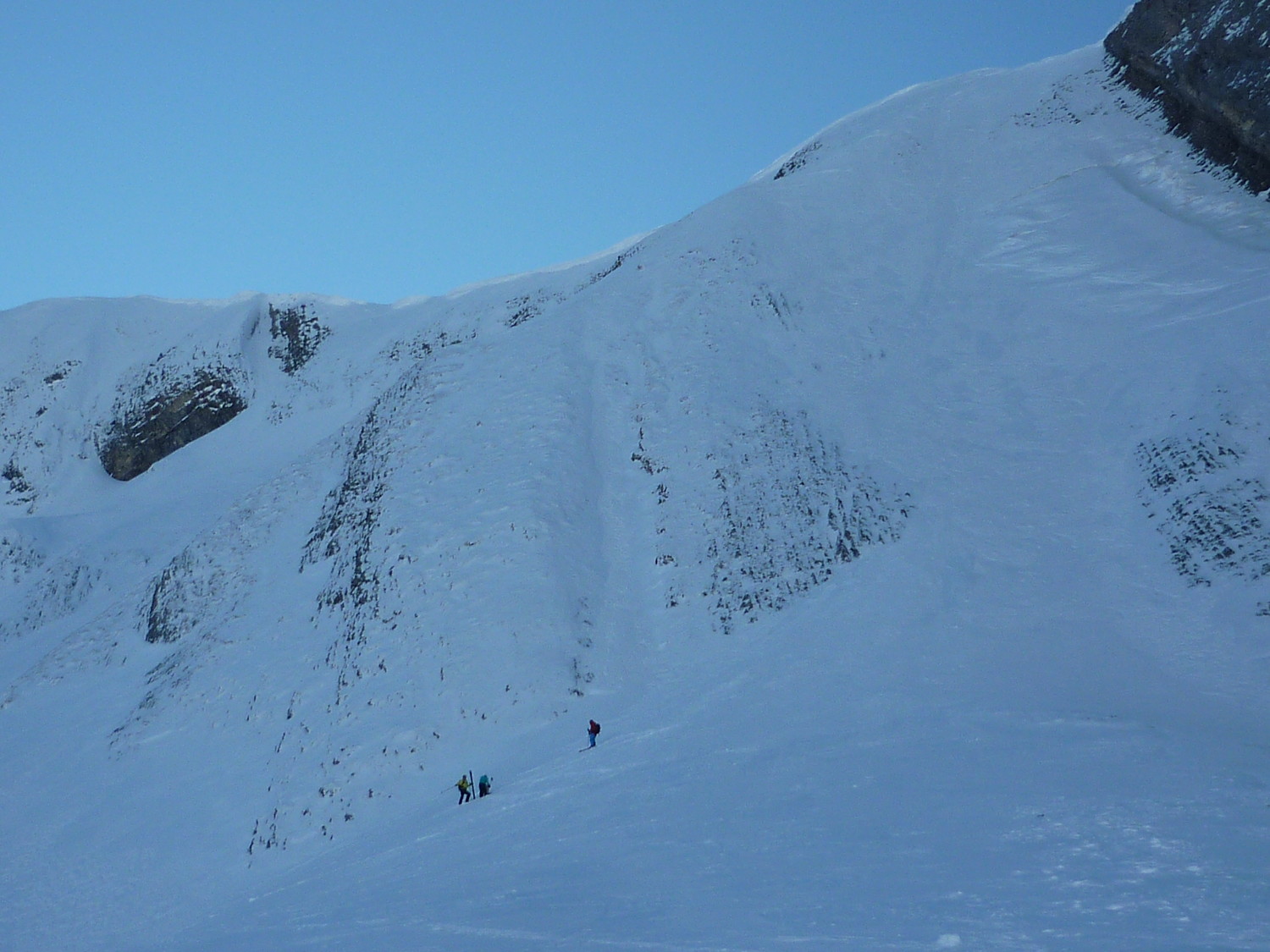 Couloir NE, pas trouvé top.