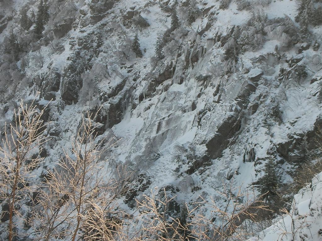 Secteur de gauche du Lac Blanc (Vosges) vu depuis la crête.