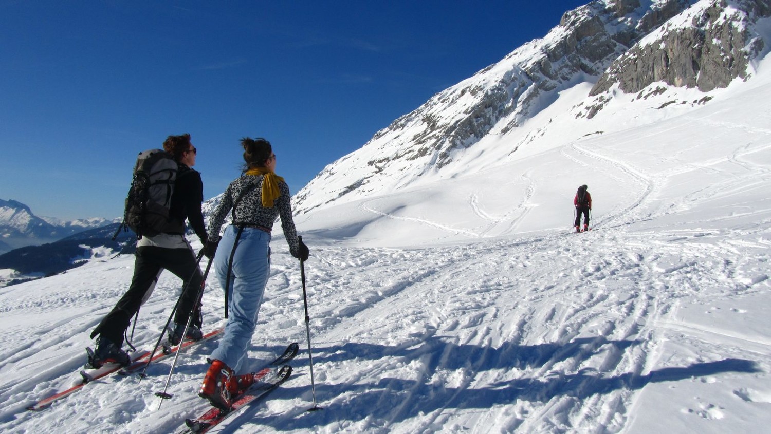 Début de la montée après le col