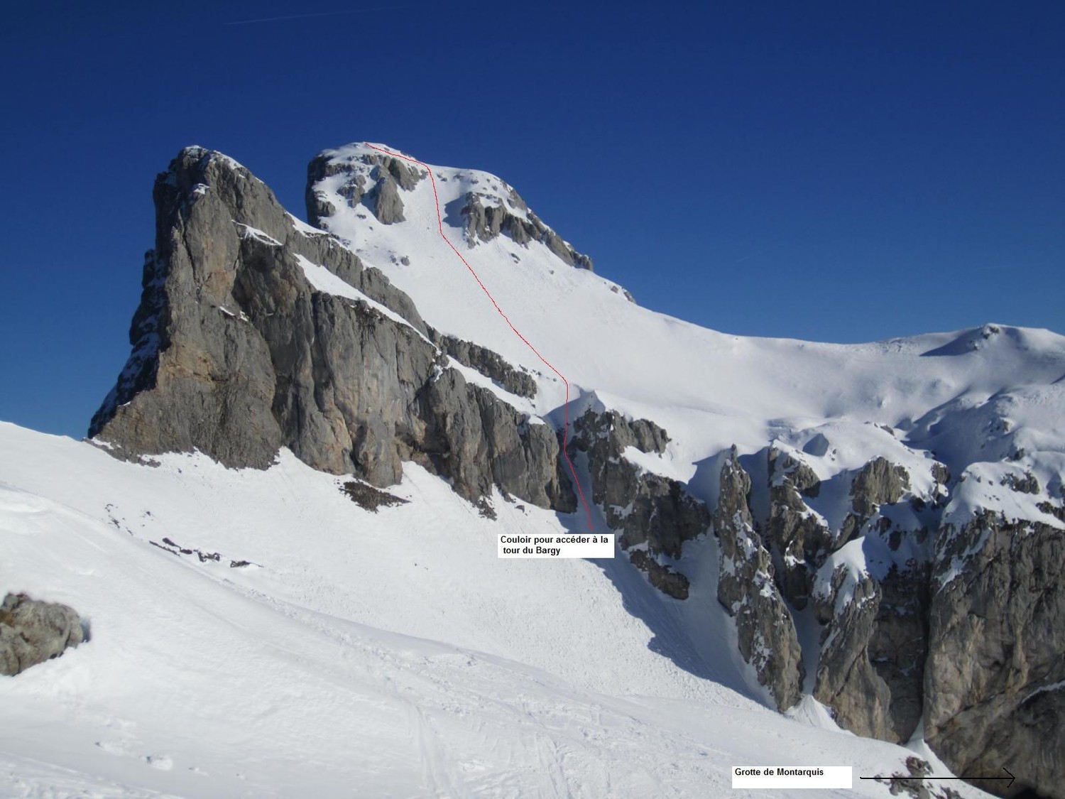 Couloir d'accès à la Tour