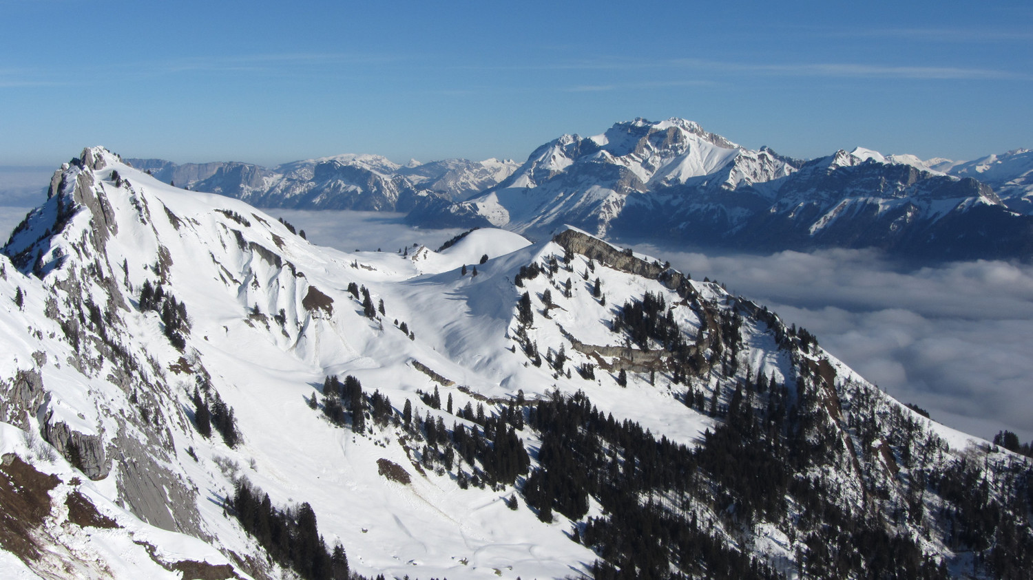 Montagne du Charbon et la Tournette