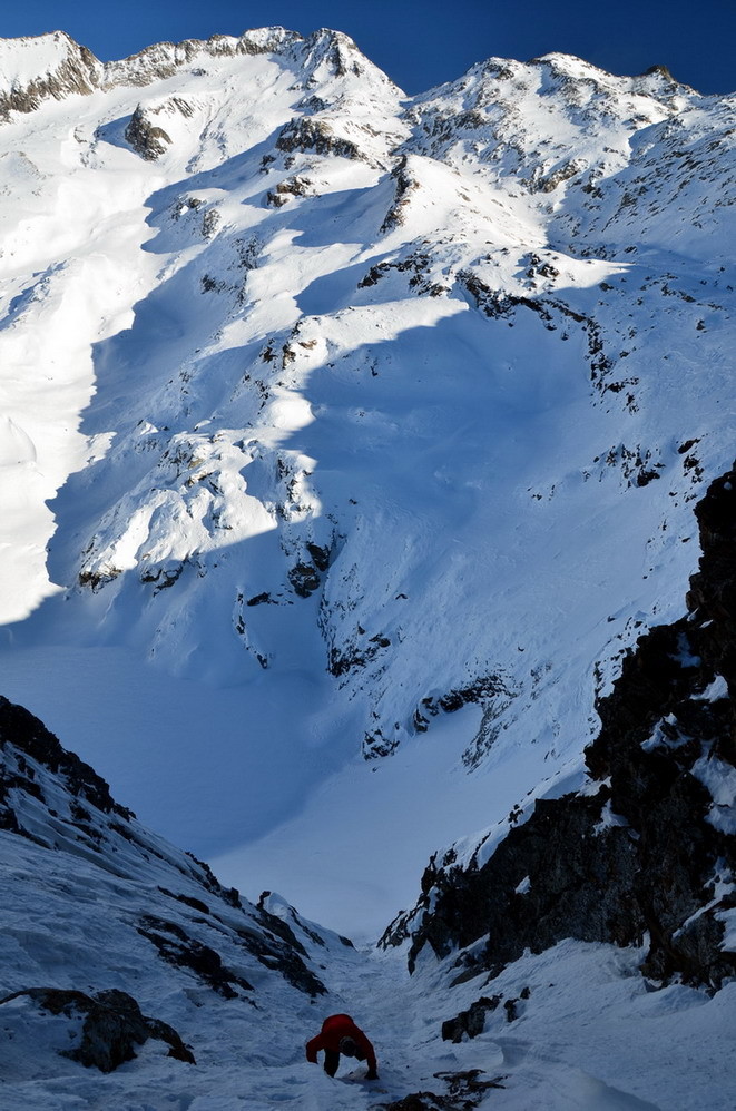 Canale NE del Tallihorn: oggi solo ramponi ...
