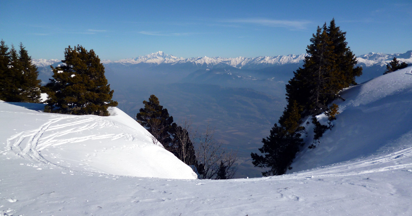 Belles Ombres, entrée du couloir E emprunté.