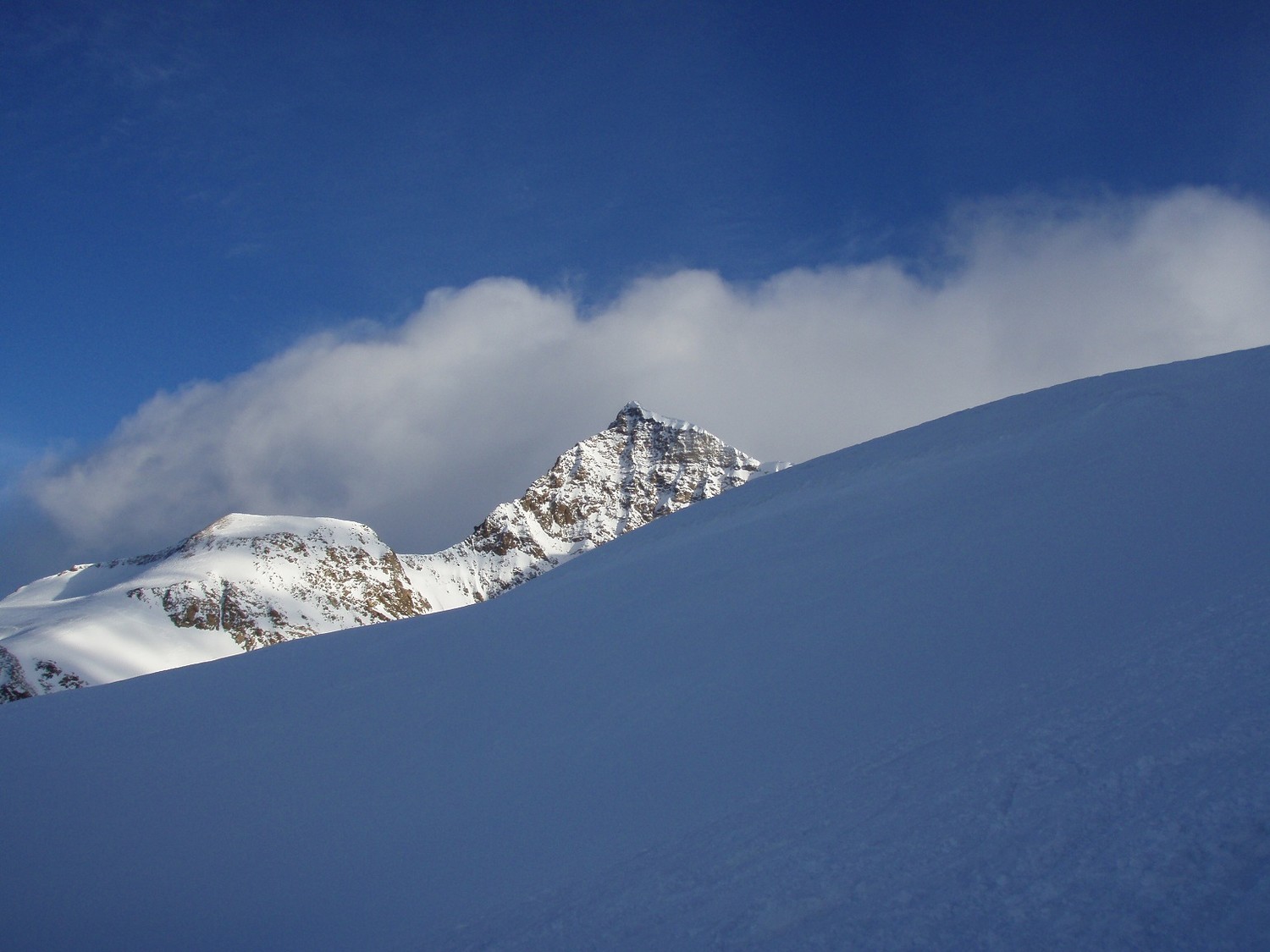 le lyskamm sous le col de lys
