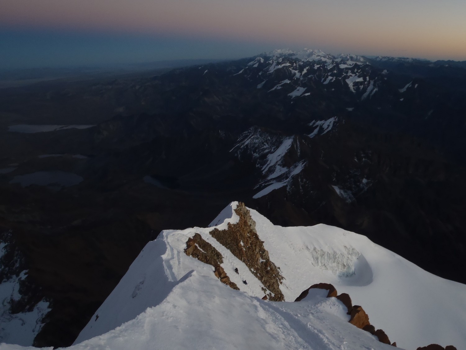 vue sur l arete depuis le sommet