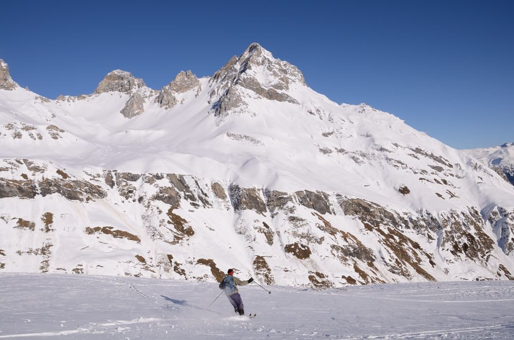 comincia la bella neve