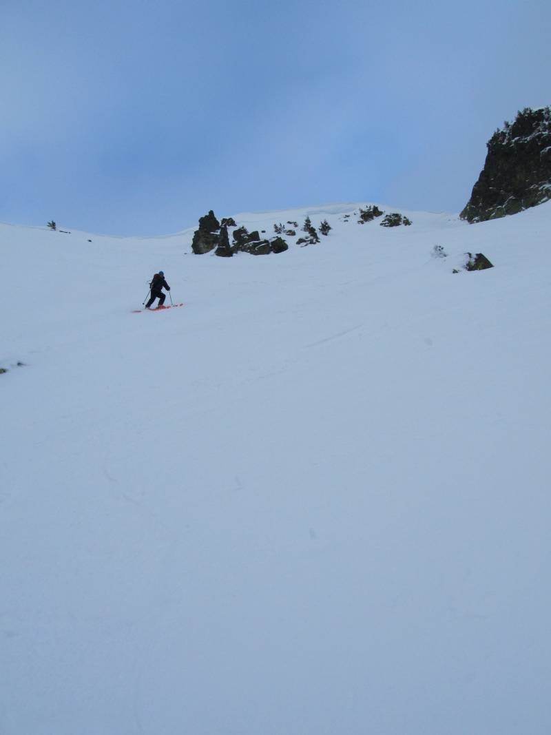 Goulotte du chien : descente vers couloir de Casserousse