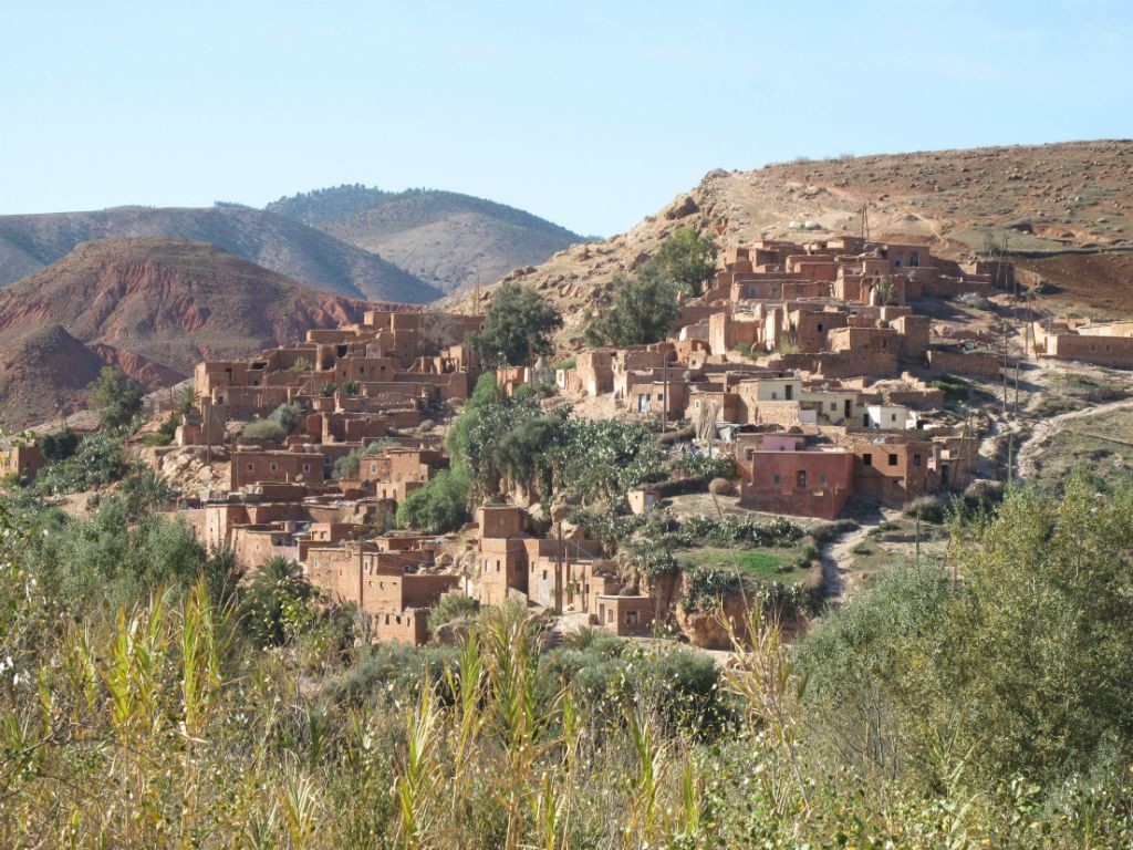 Village berbère au pied de l'Atlas