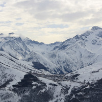 Les Deux Alpes, une ville en montagne