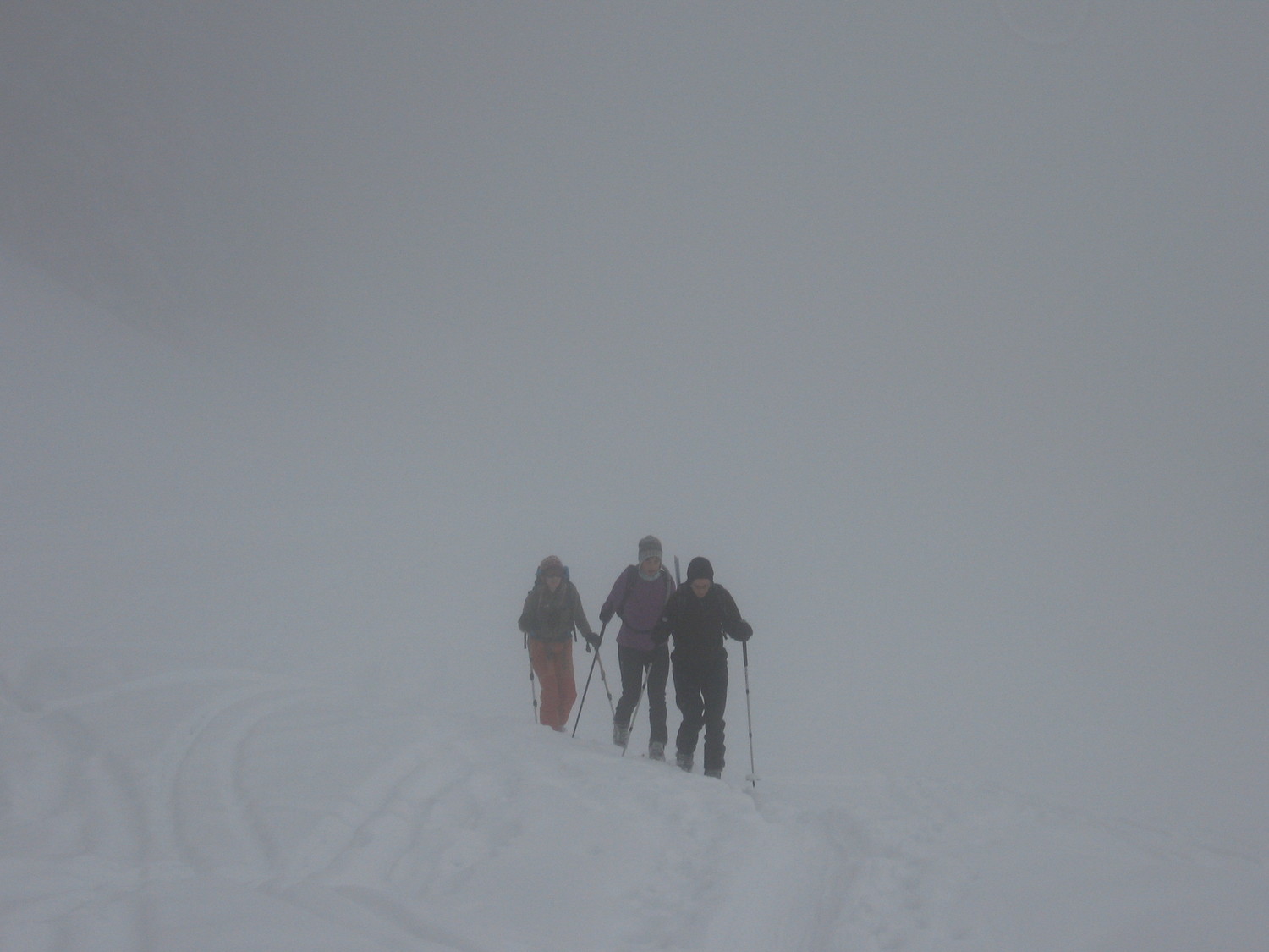 Les filles dans le brouillard