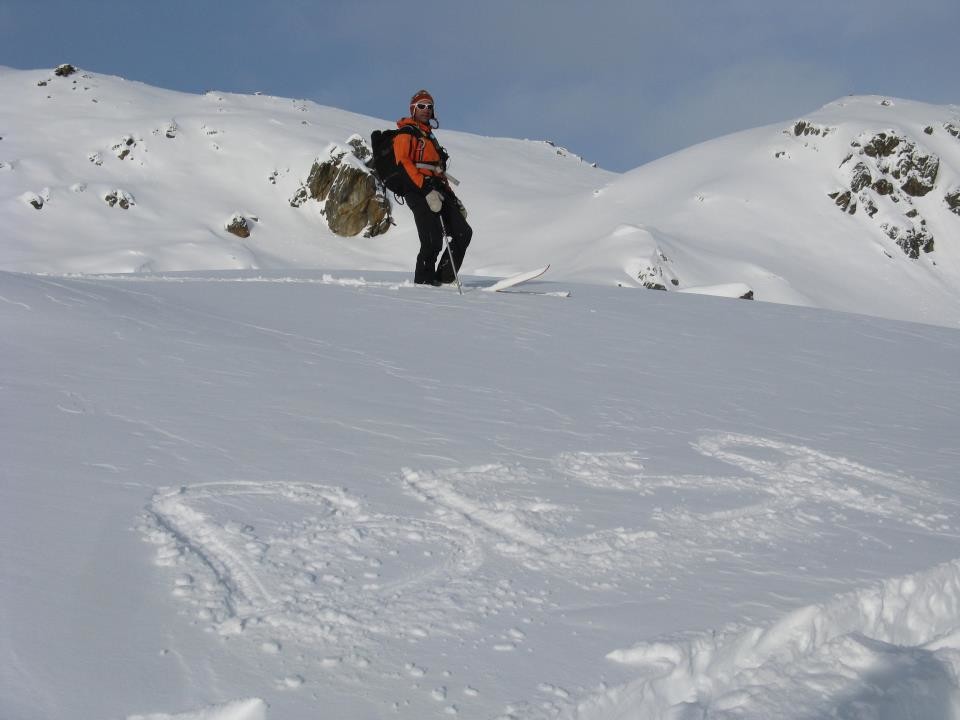 ...tra sun & powder pensiamo agli amici... :) :) ...