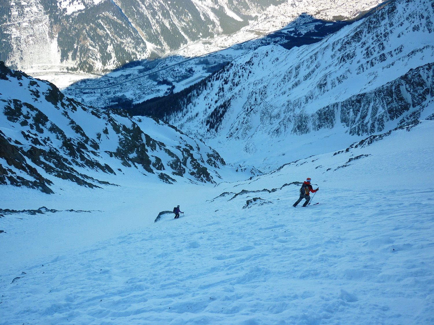 Dans le haut du couloir