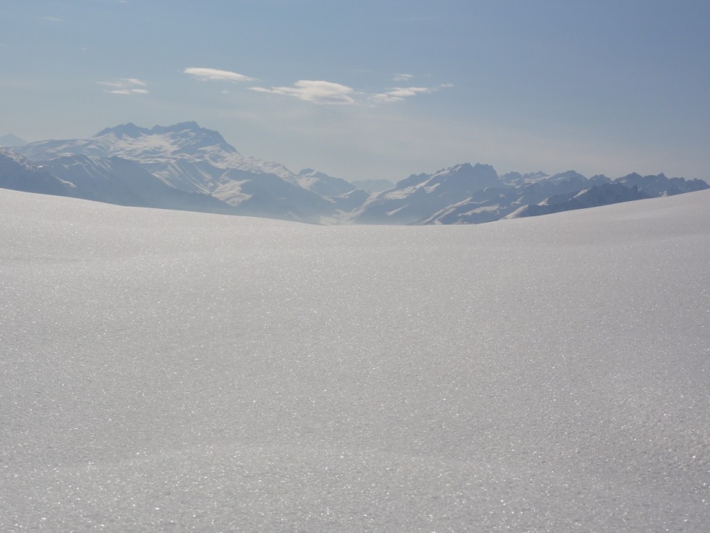Pic de l'Etendard depuis le Col de la Madelein