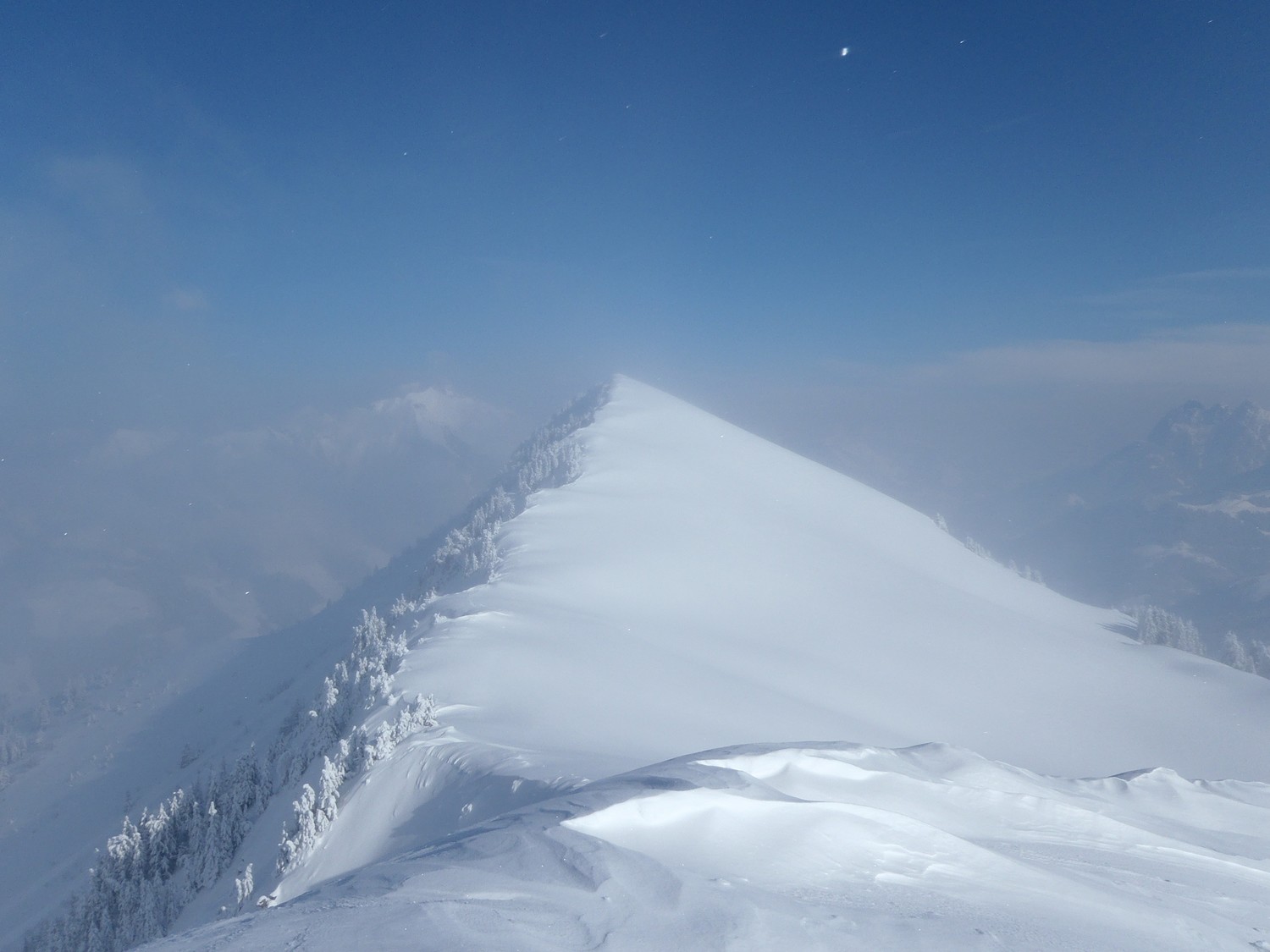 au sommet vue sur le planachaux 1925m