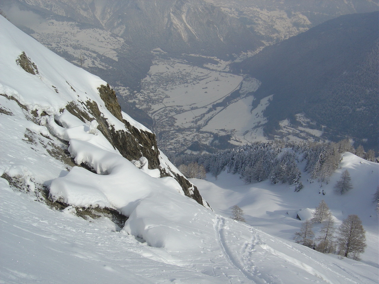 Au-dessus du chalet d'alpage du Catogne dominant Sembrancher