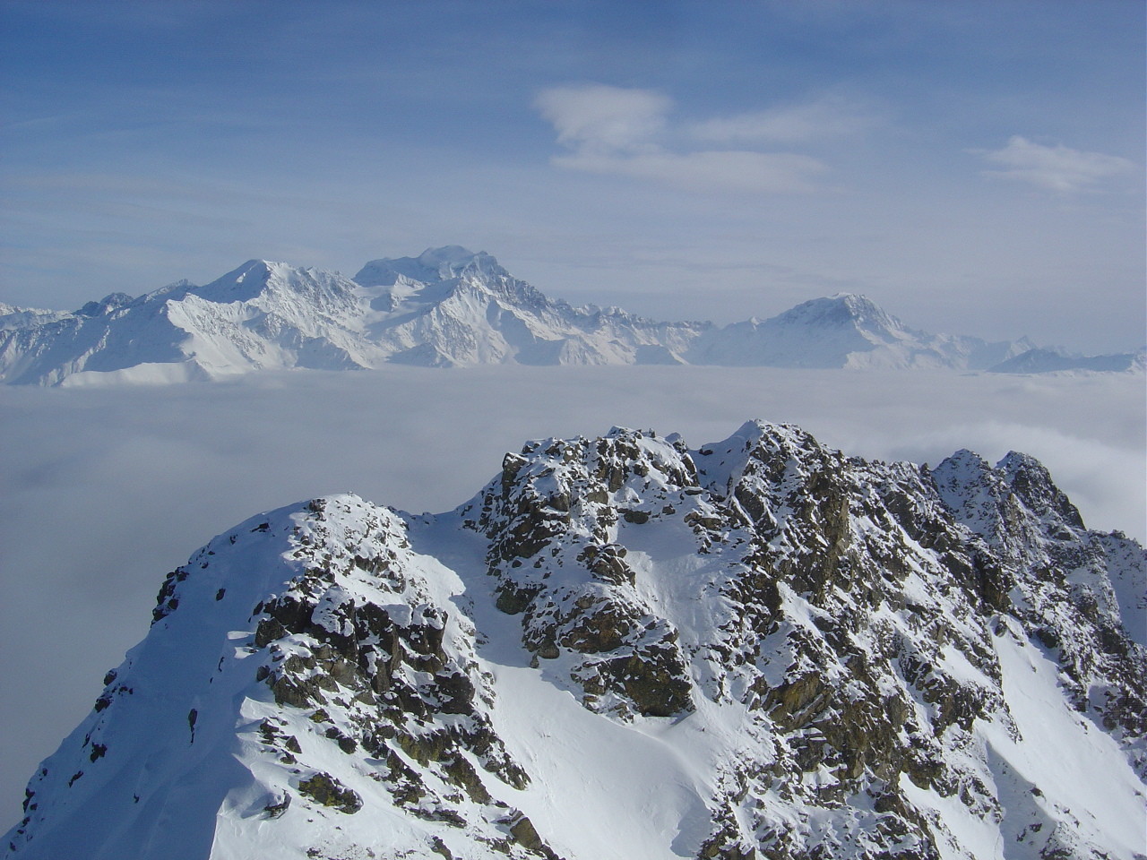 Les Combins et le "petit" Vélan