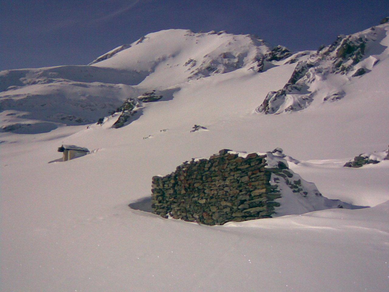 Le rocher gris depuis l'Oratoire de Saint-Roch
