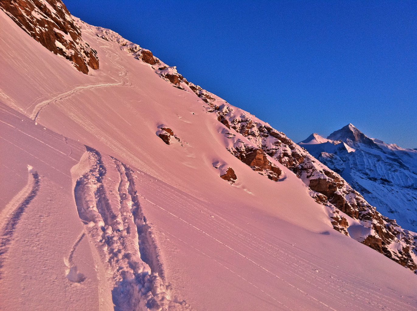 Première partie depuis la brèche 3195, Sasseneire, Grand Couloir