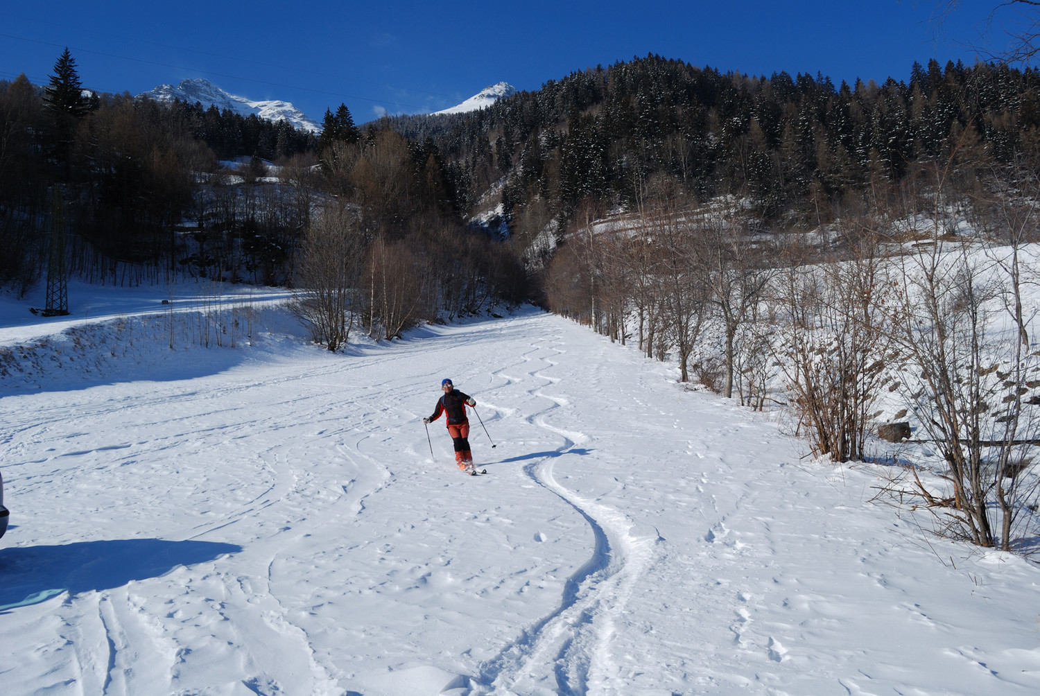 Arrivo a fondovalle su bella neve a circa 1150m