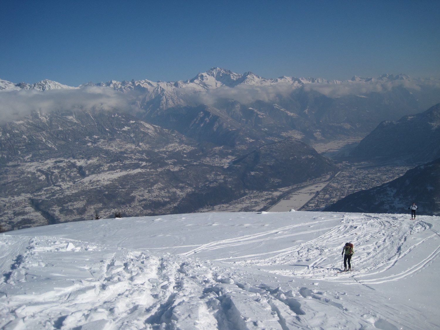 Balcone sul Disgrazia e la Valtellina imbiancata