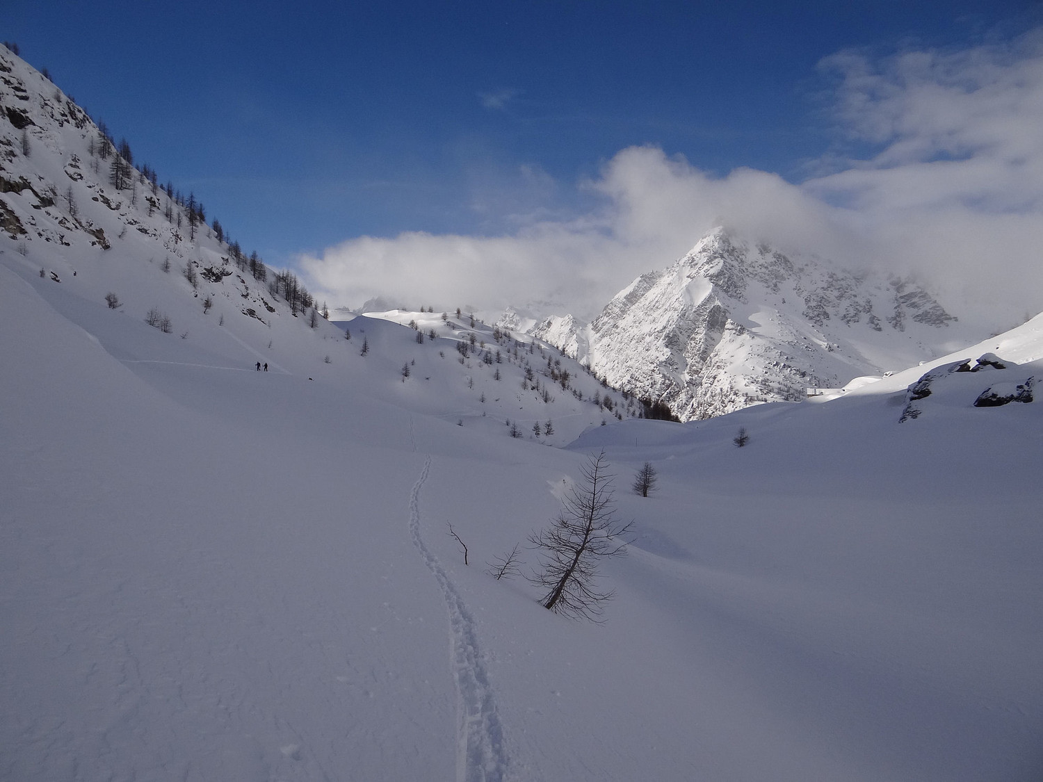 Le début du vallon d'Alpe Valle