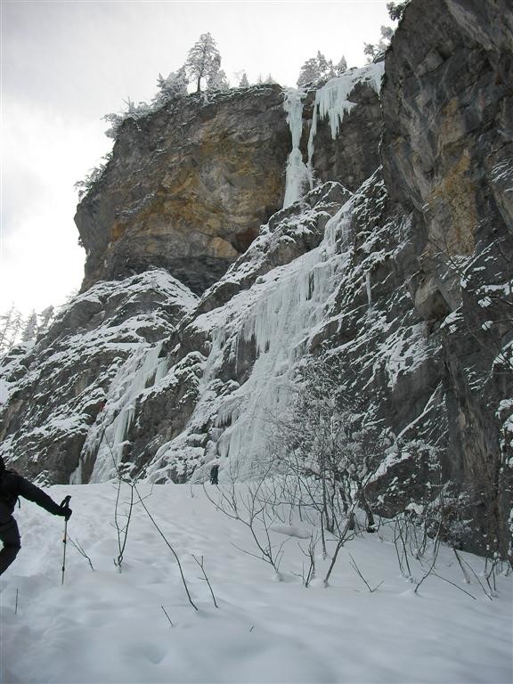 Vue de Grimm (à droite) et Reise (à gauche) - Kandersteg.
