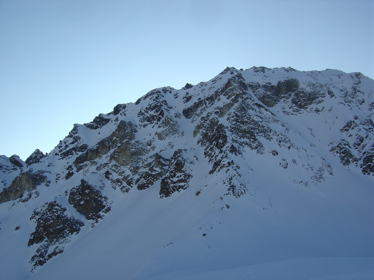 Le couloir E au centre de la photo