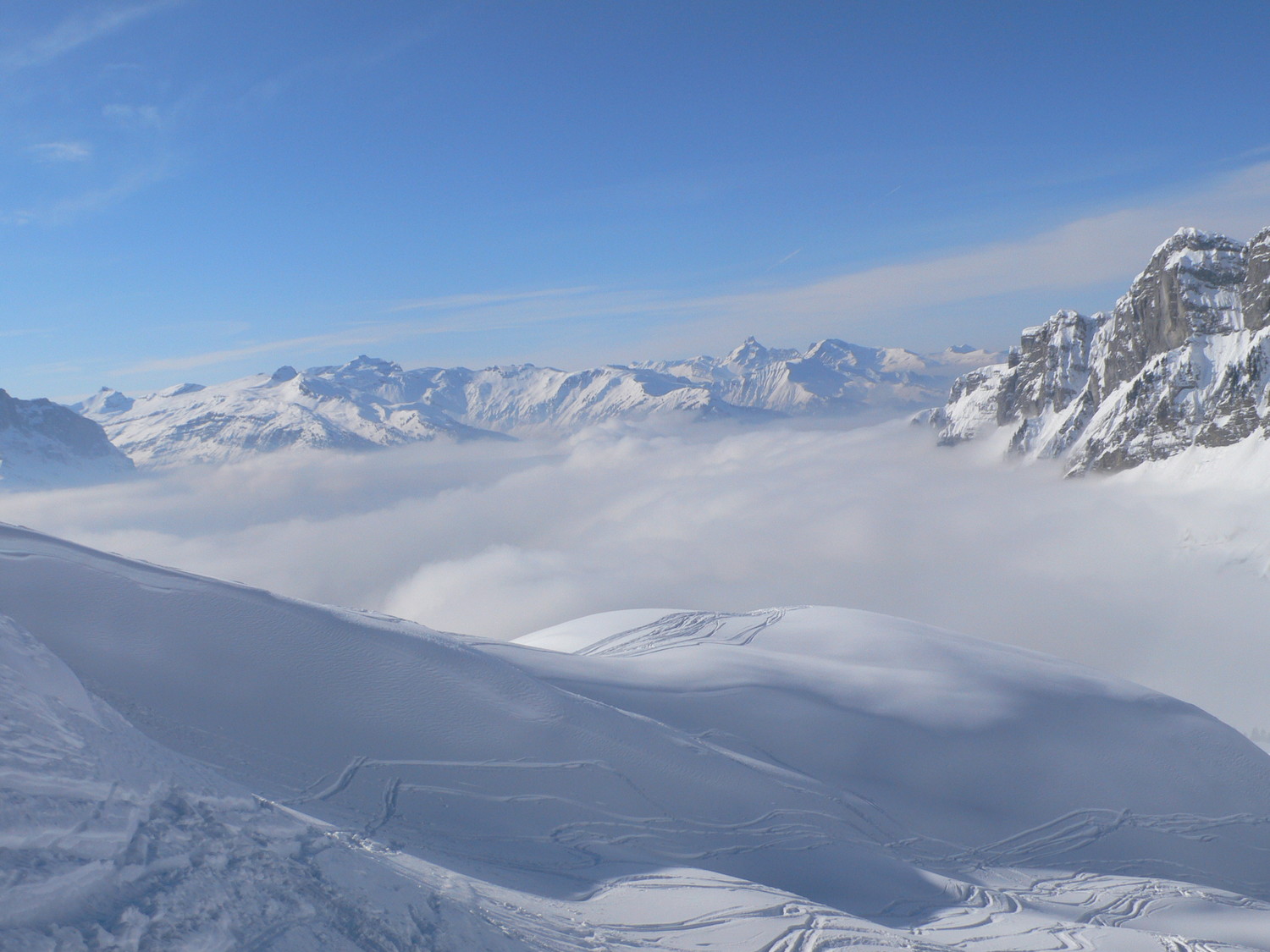 Par delà les nuages.....