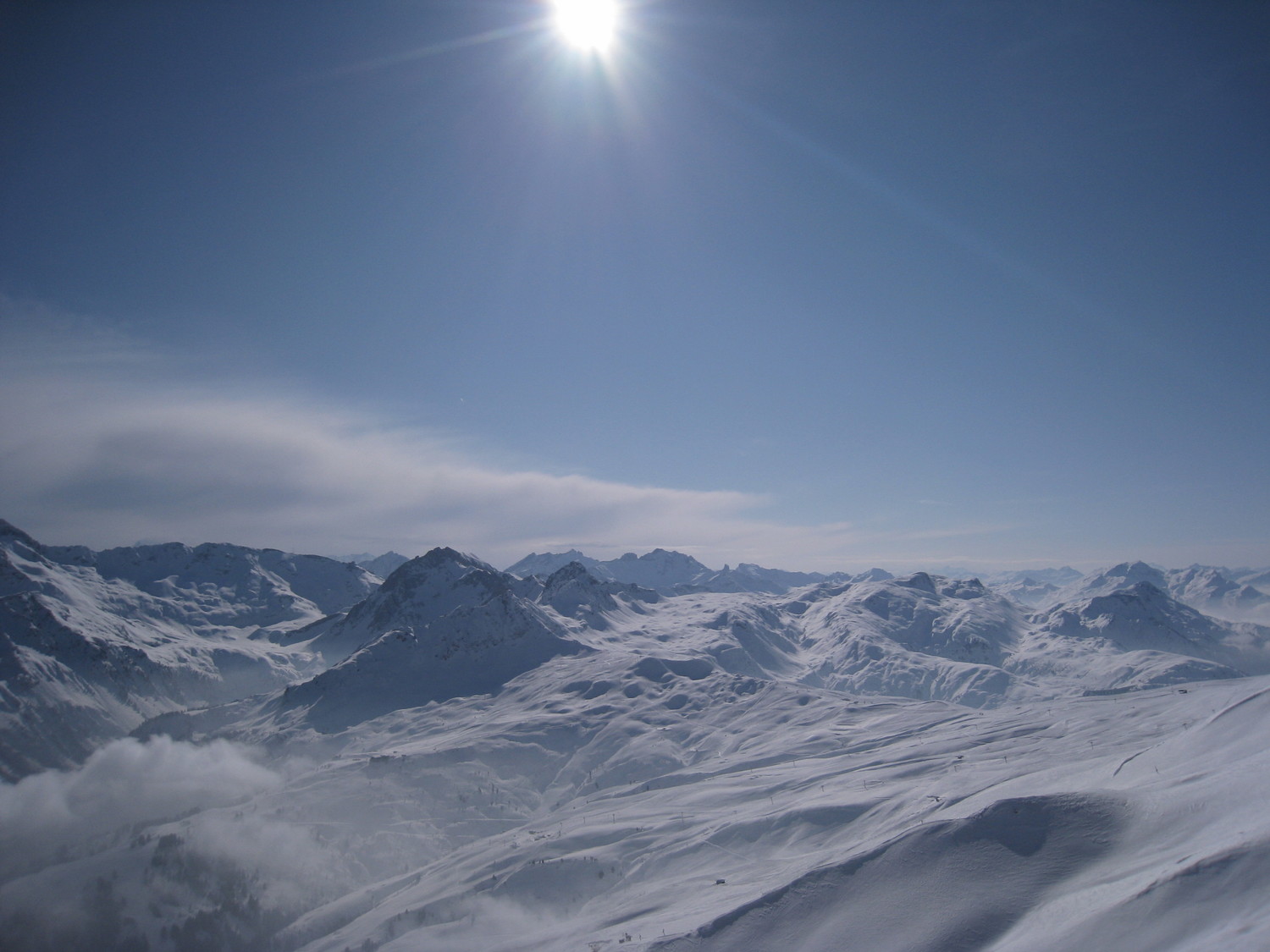 Col du Joly et le Beaufortain - vue prise depuis Tête de la Combaz
