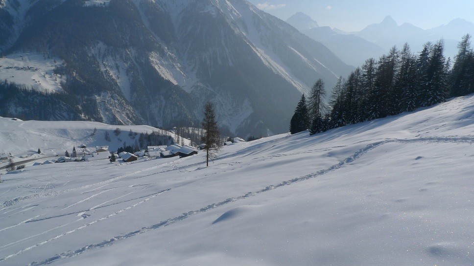 Wiesen, poco sopra la cantonale