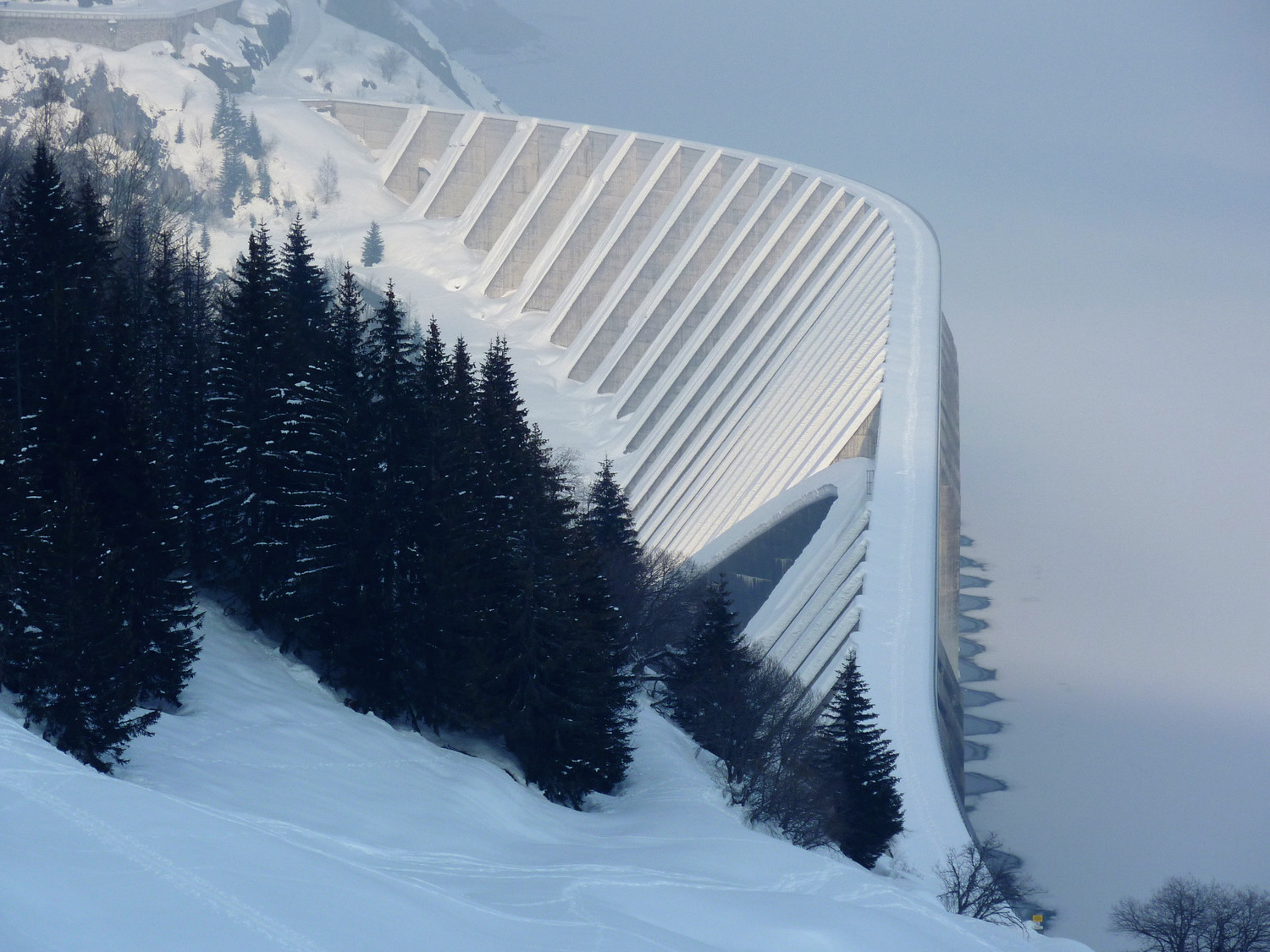 Barrage de Roselend skiable