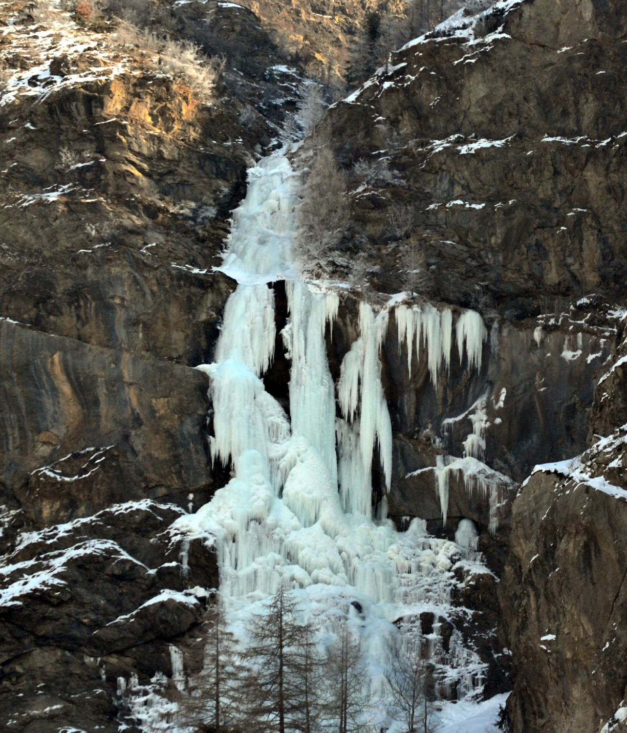 Cascade des Borels