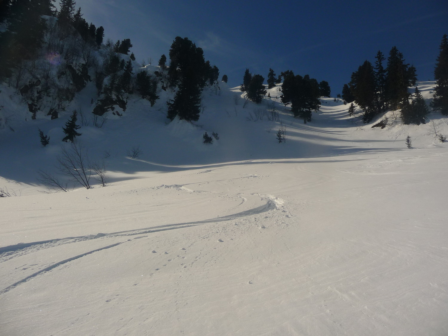 neige poudreuse par endroit