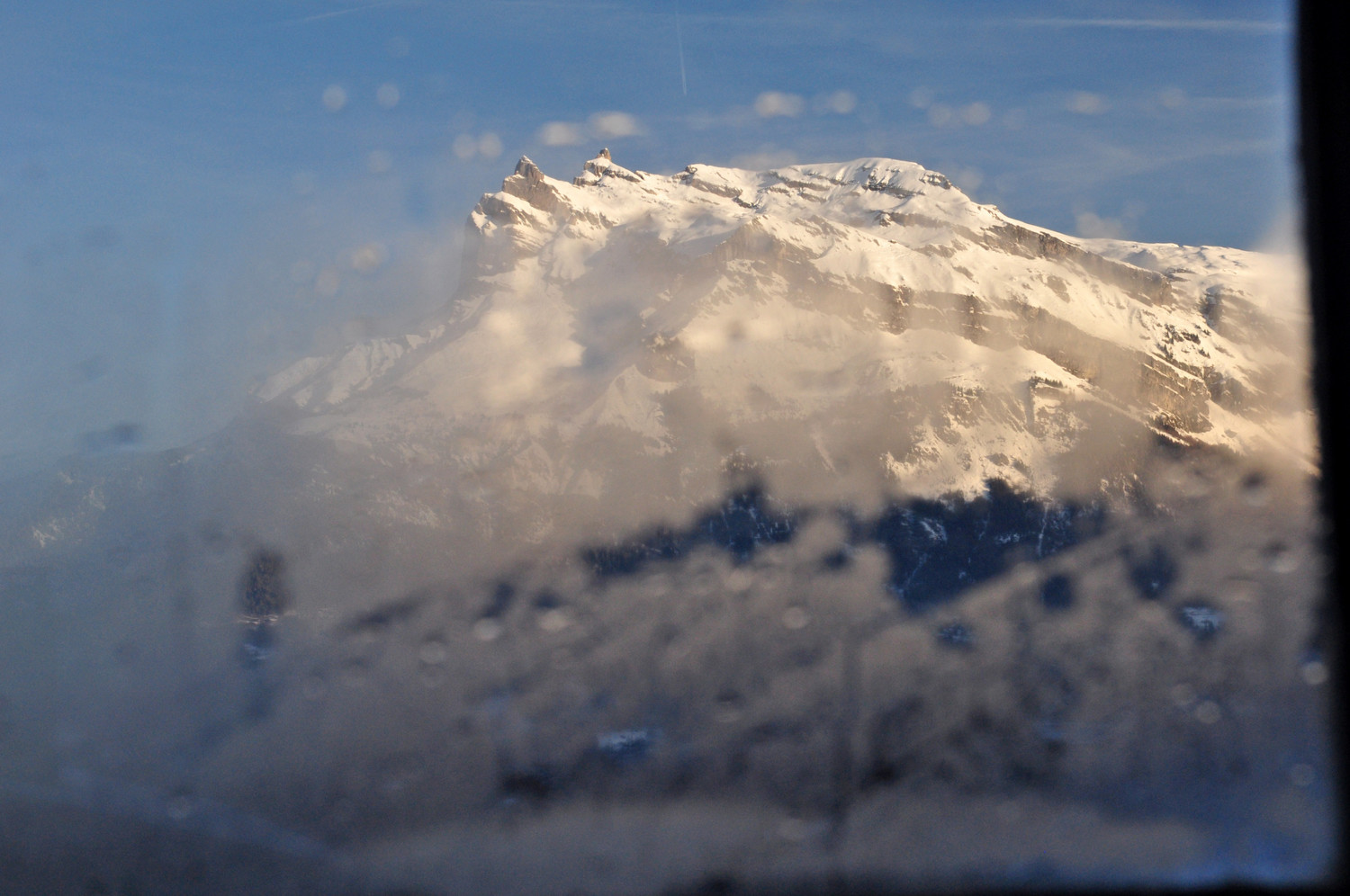 Aiguille rouge de Varan depuis la fenêtre de "la Marmotte"