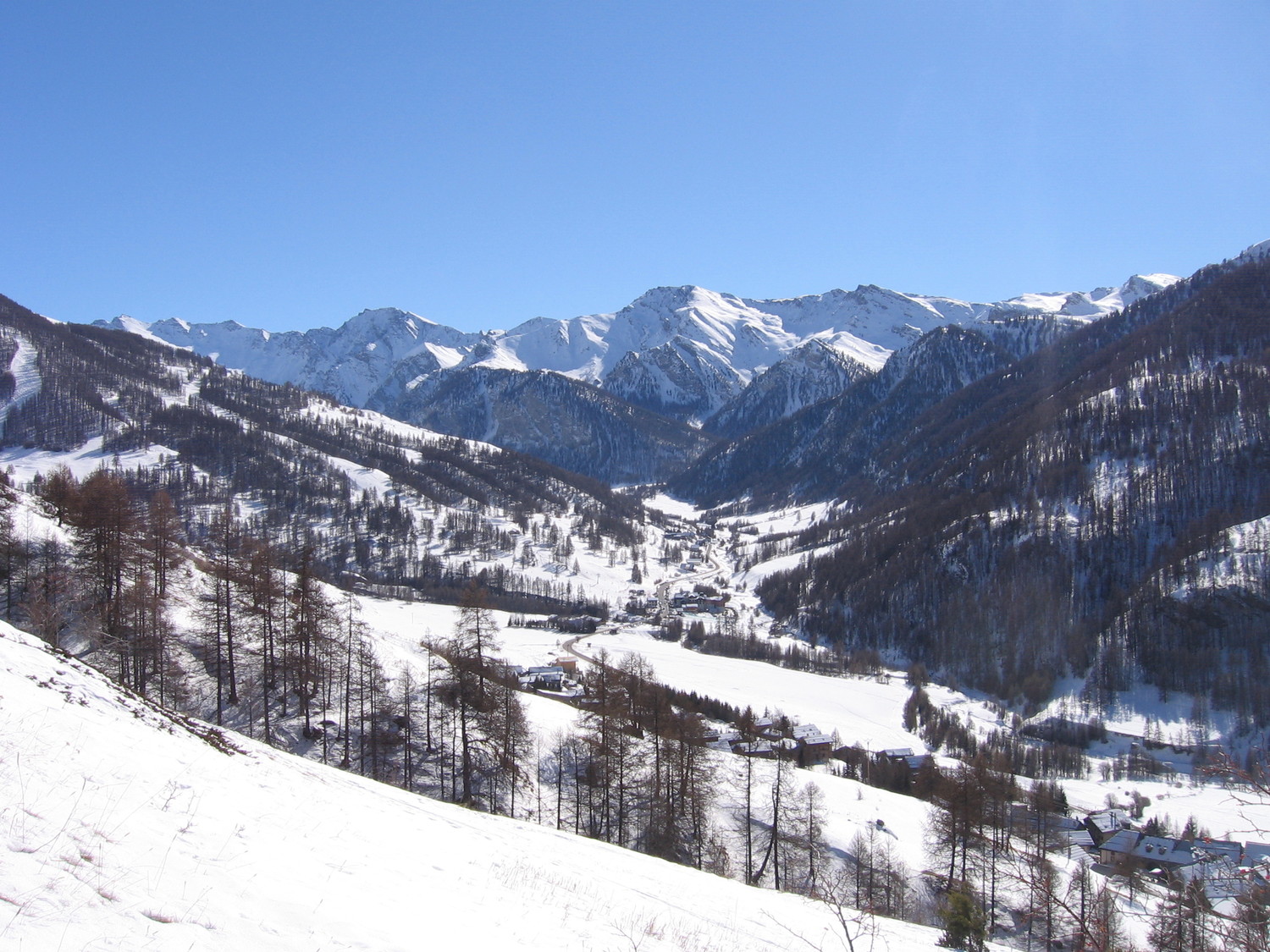 La Gardiole de l'Alpe : vue sur Molines station