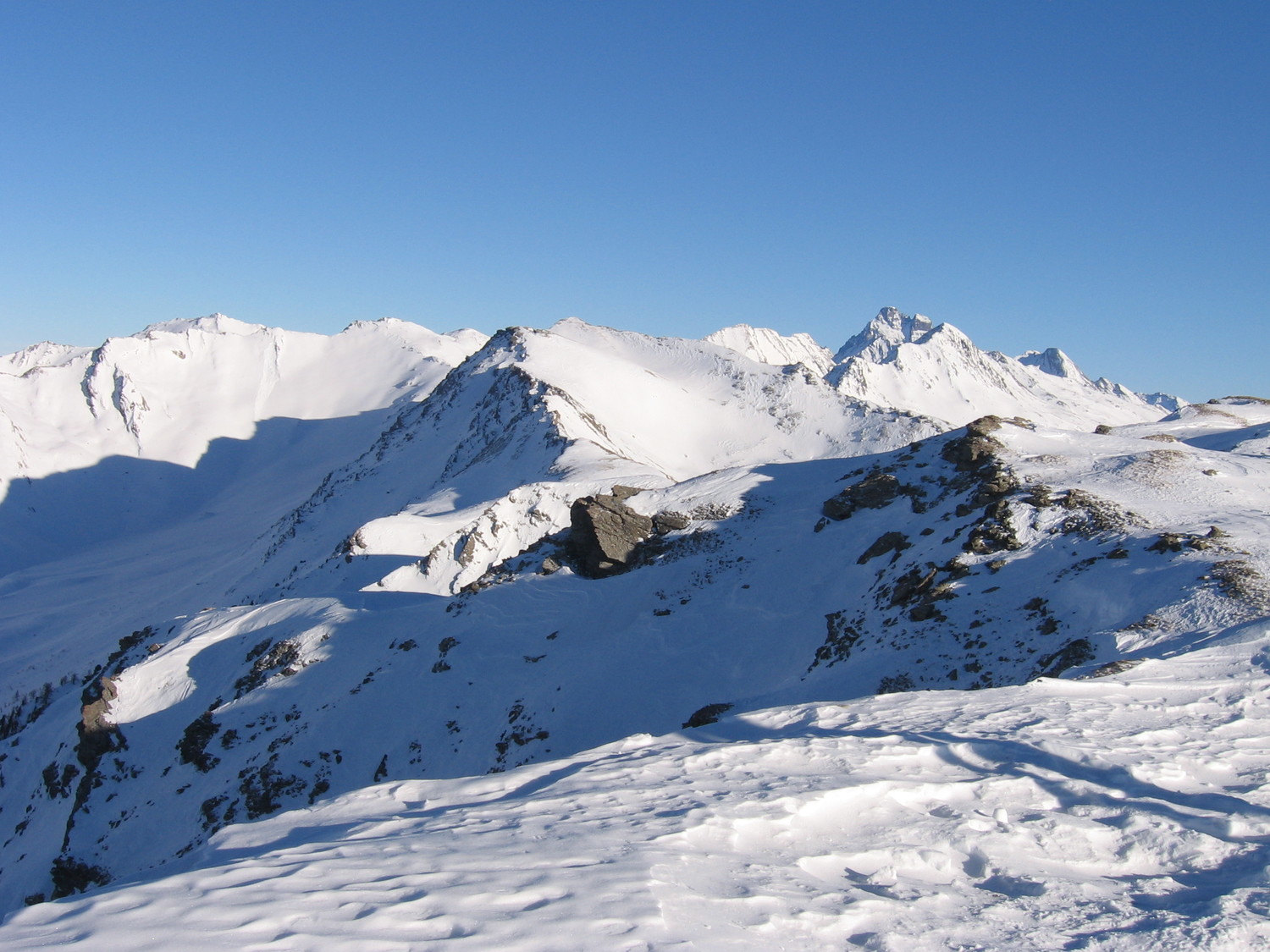 La Gardiole de l'Alpe : vue sur le Fond Peynin et la descente de l'avant veille