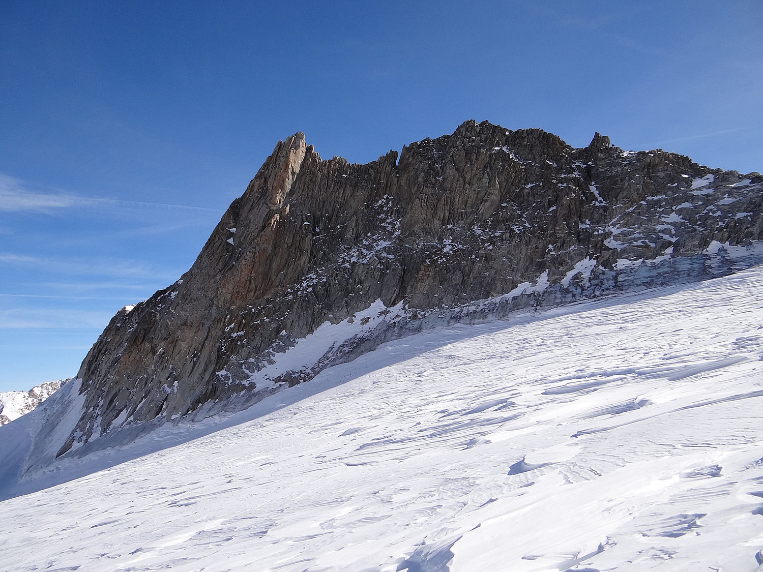 Aiguille d'Entrèves face W