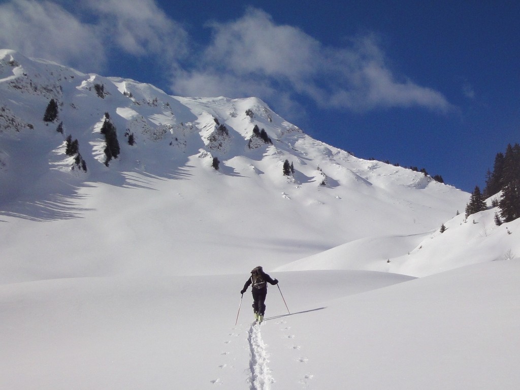 Montée à la Pointe de Lachau