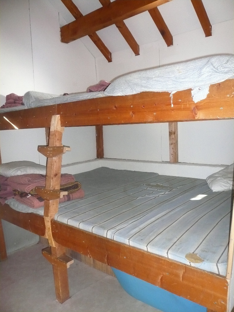Refuge de la Pierre du Carre: dortoir.