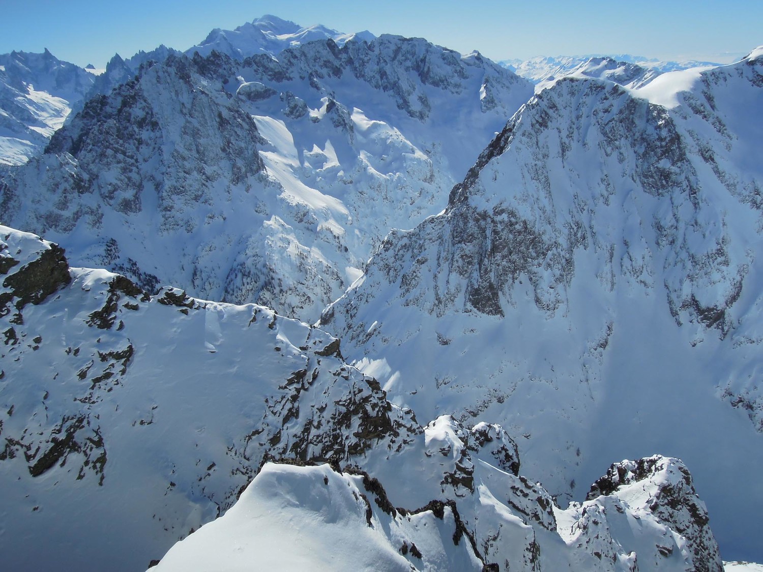 Corne de Loriaz. Oreb, Aig Rouges, Blanc