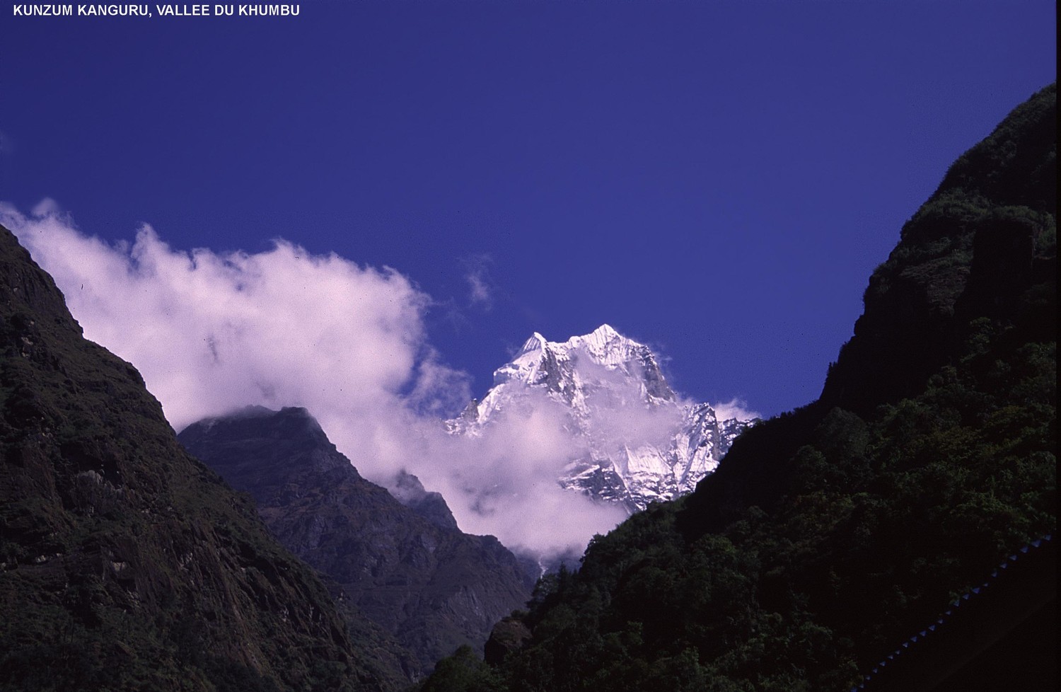 Kunzum Kanguru, Haut Khumbu
