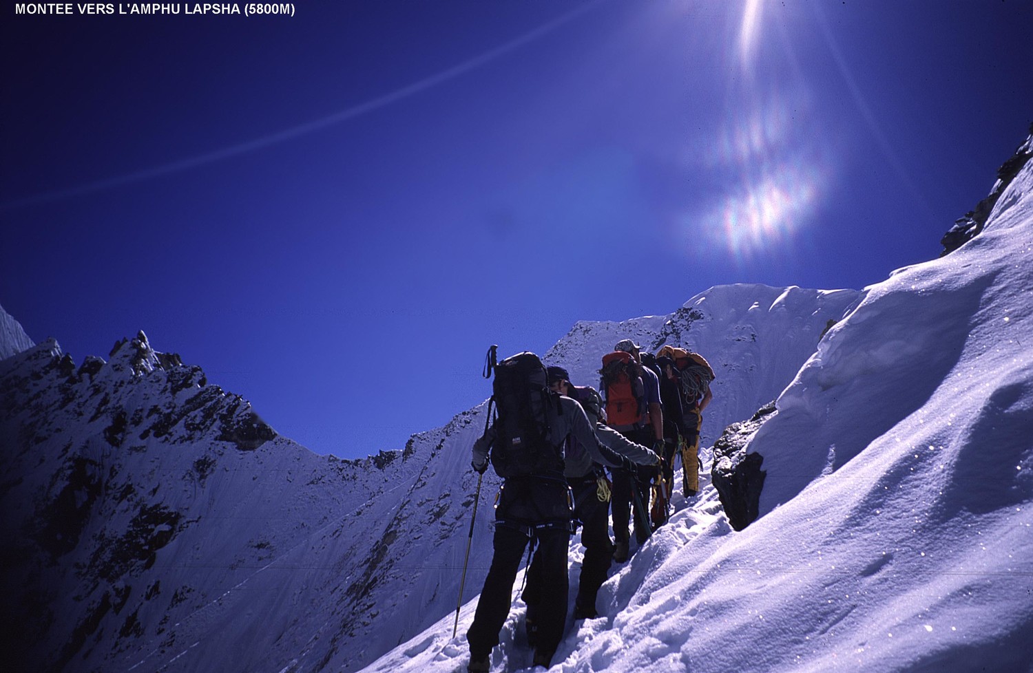 Montée vers l'Amphu Lapsha