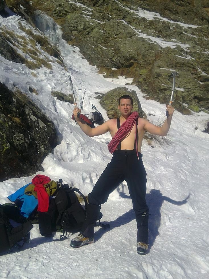Qui a dit que c'était froid la cascade de glace ?