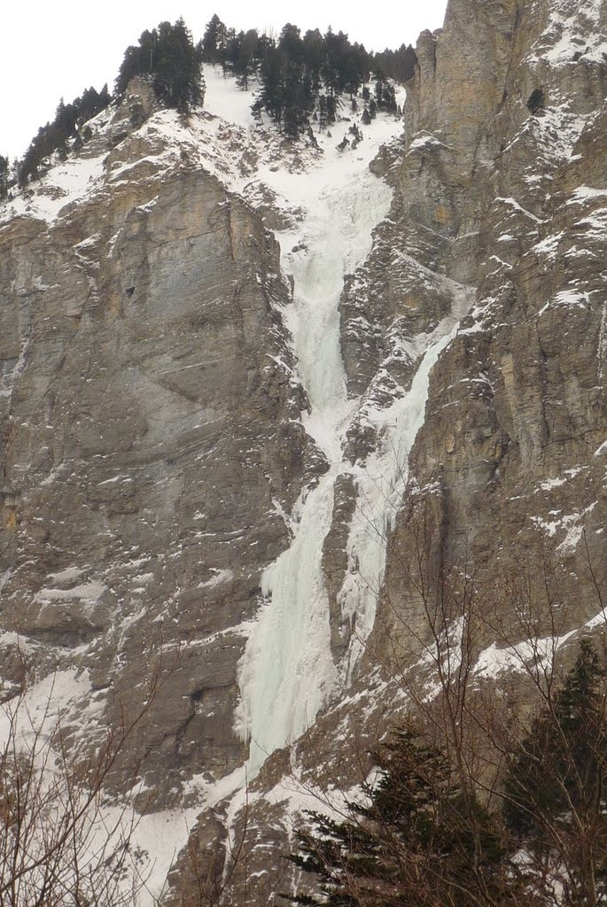 Vercors - Pas de l'Aiguille - Vue d'ensemble de la cascade