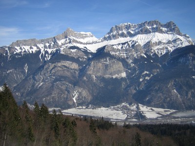 Vallée de l'Arve, secteur Arpenaz, Rocher des Pendues, Crêve-Coeur