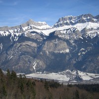 Vallée de l'Arve, secteur Arpenaz, Rocher des Pendues, Crêve-Coeur
