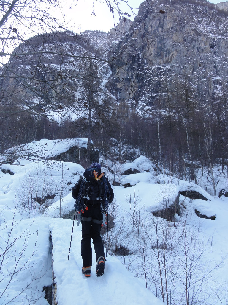 Montée à la cascade
